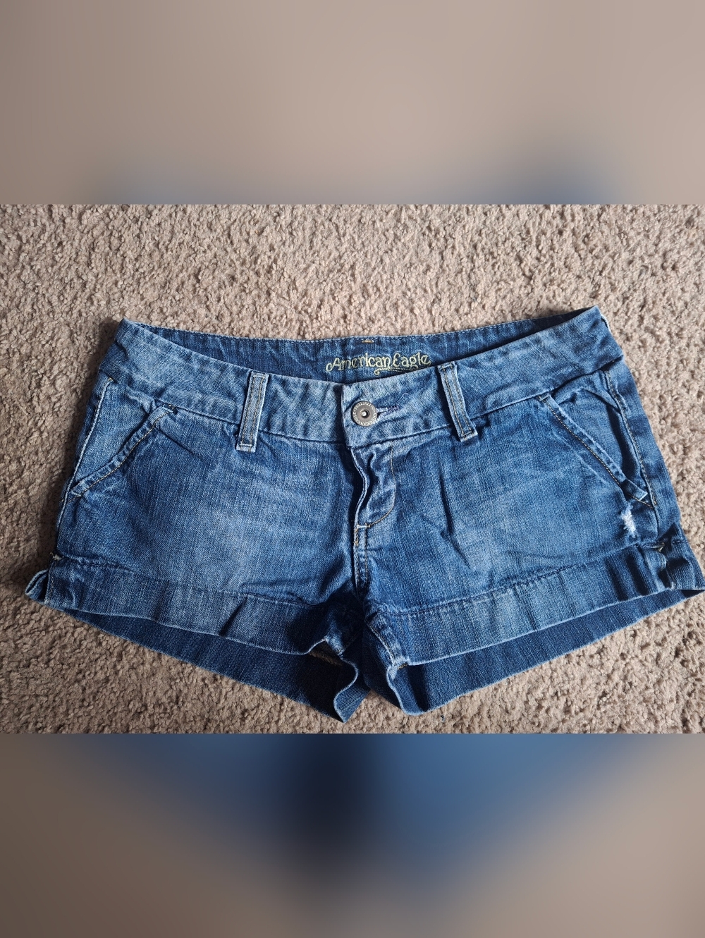 American Eagle Vintage Y2K Denim Low Rise Micro Shorts Size 4  Medium Wash